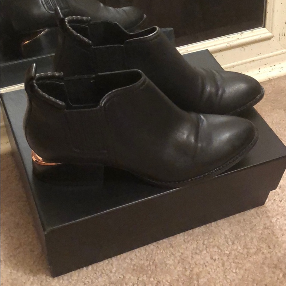 FLASH SALE: Alexander Wang Kori Boots